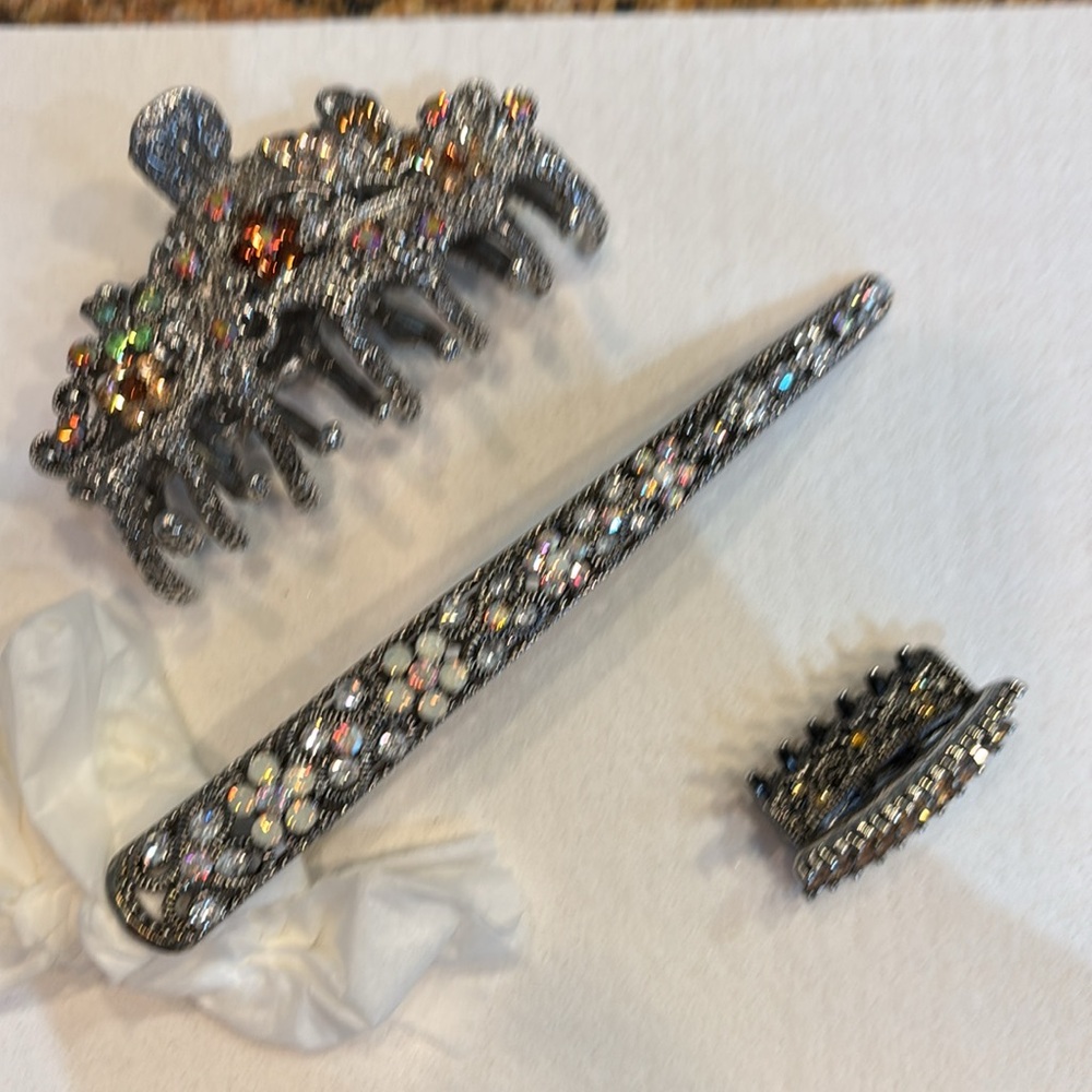 Hair claw, clip,and small claw bundle.  Swarovski crystals.